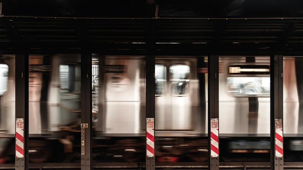 Advertising purchase programmatic based on data